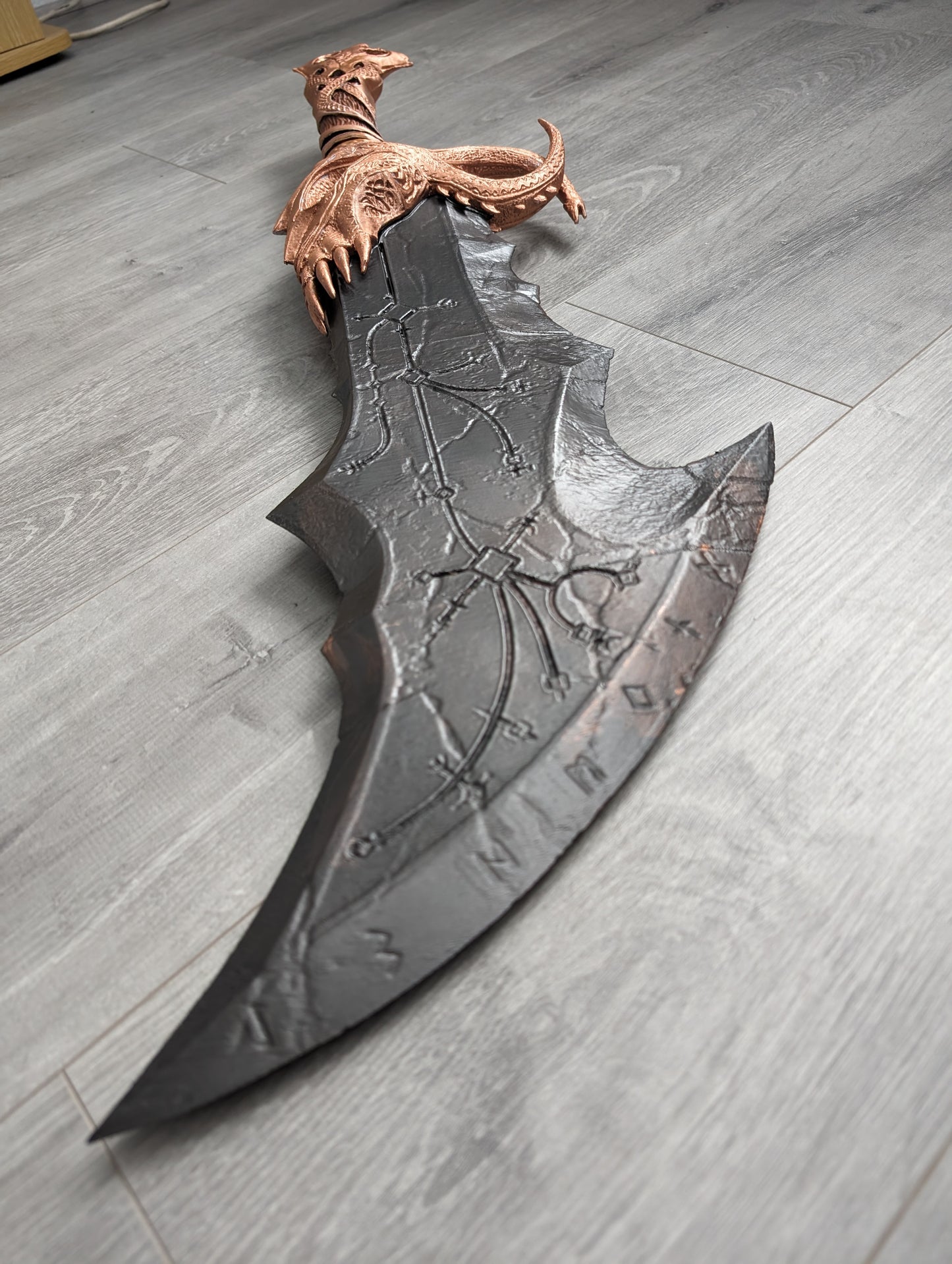 God Of War chaos blades, cosplay prop weapon