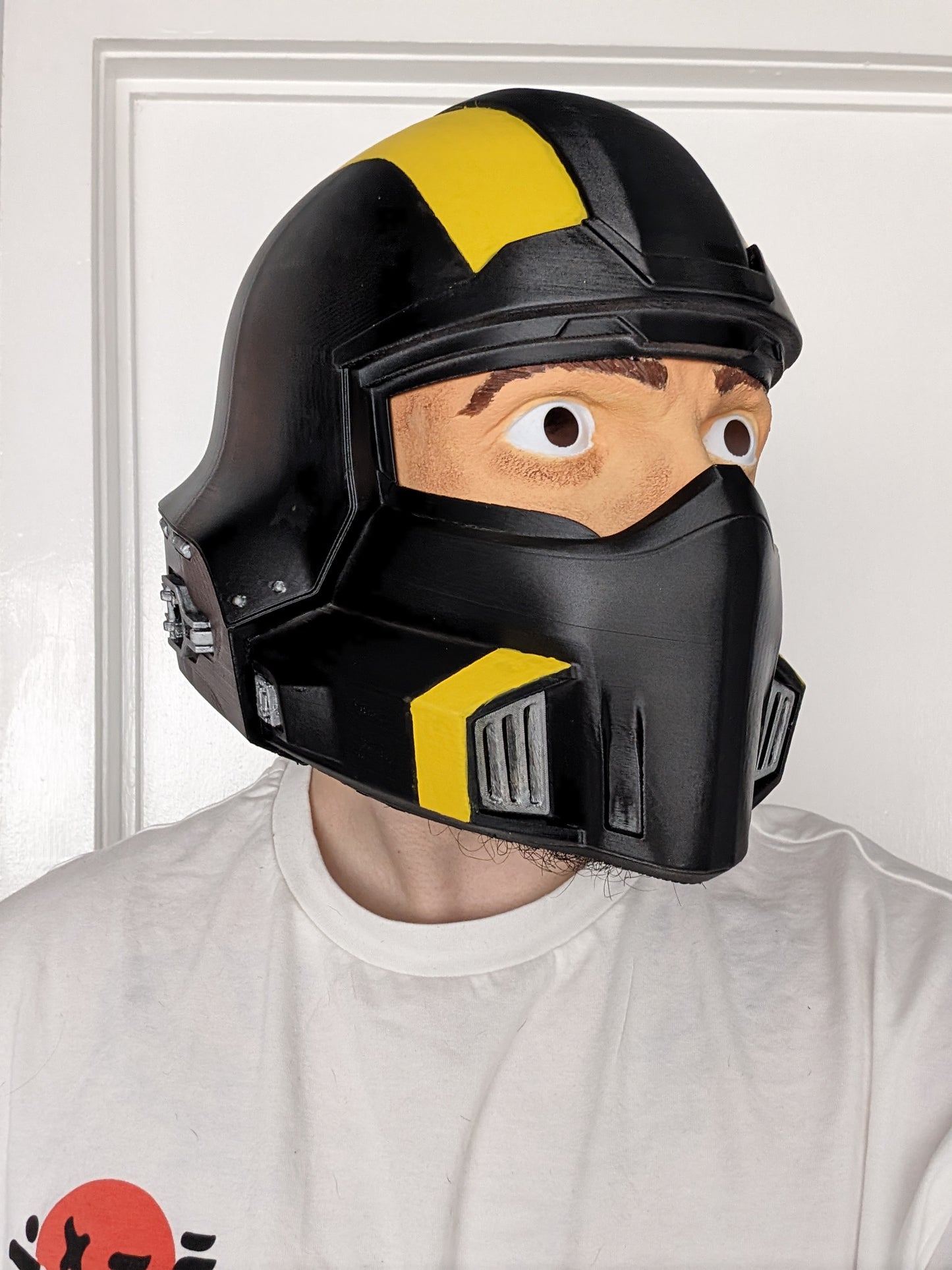 Helldivers inspired real face Helmet