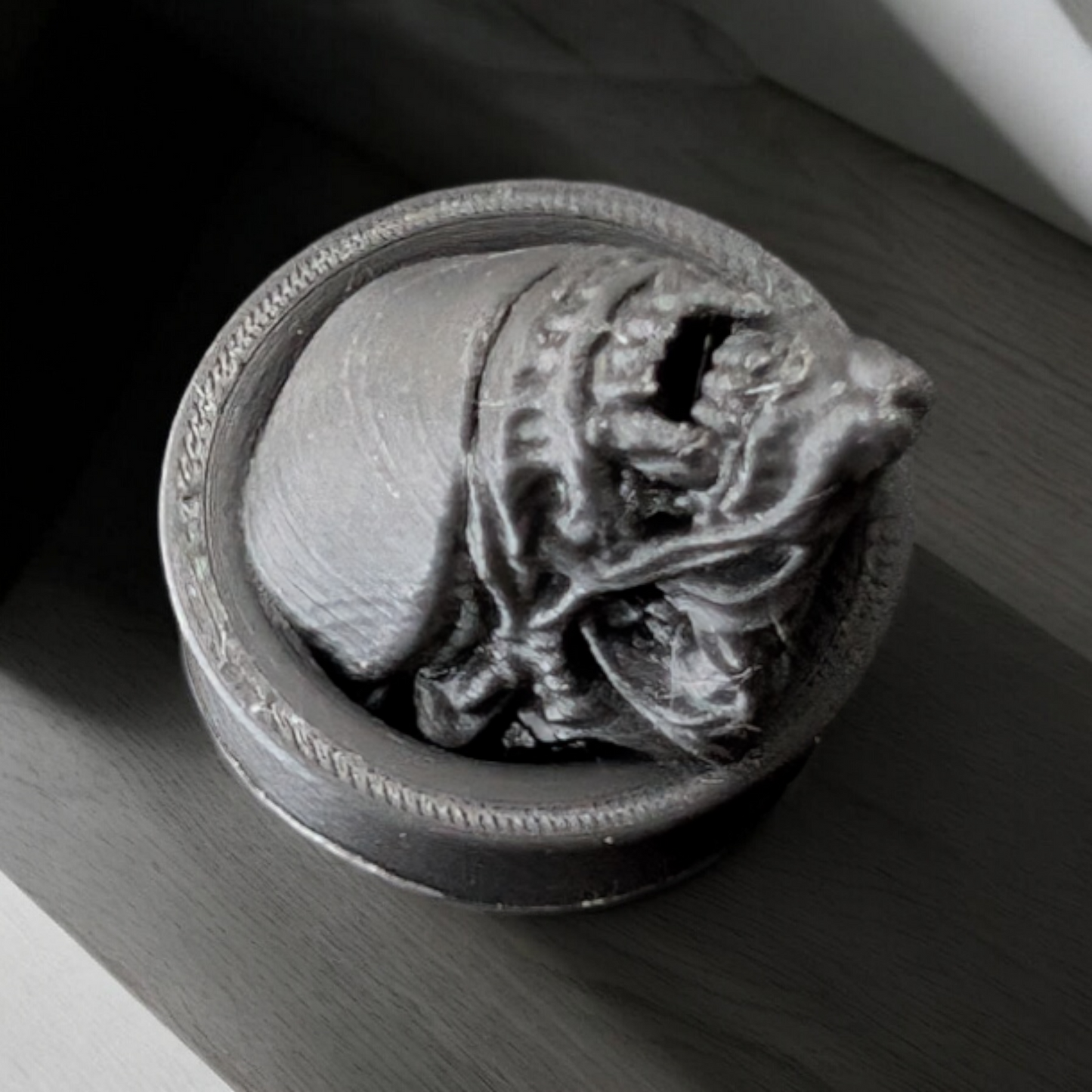 Alien Xenomorph head ear Tunnels/Gauges, Ear jewellery