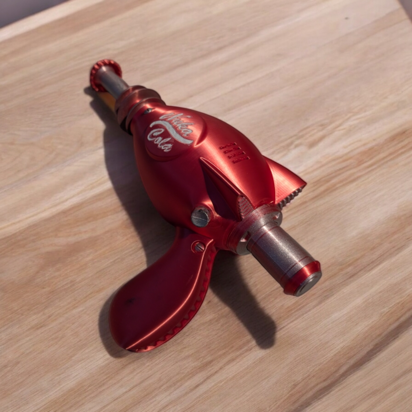 Nuka Cola Blaster, cosplay prop blaster