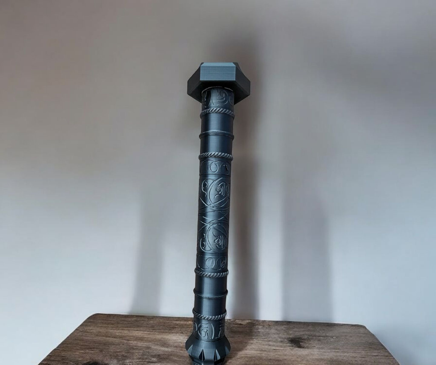 Saurons mace, full size cosplay prop