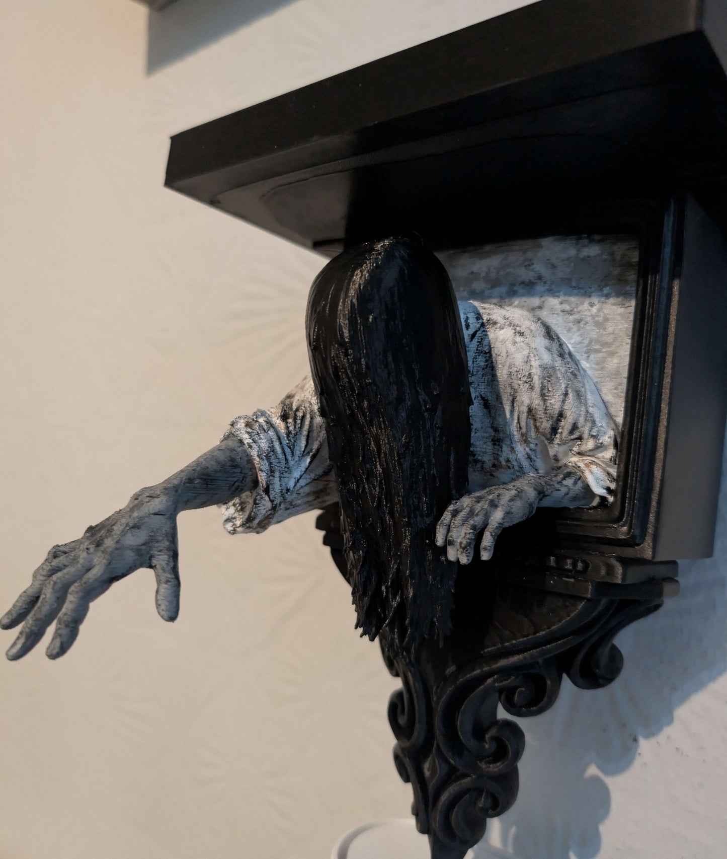 The Ring Samara Wall Shelf | Horror Decor Shelf | Gothic Floating Display Shelf | Hand Painted Horror Collectible