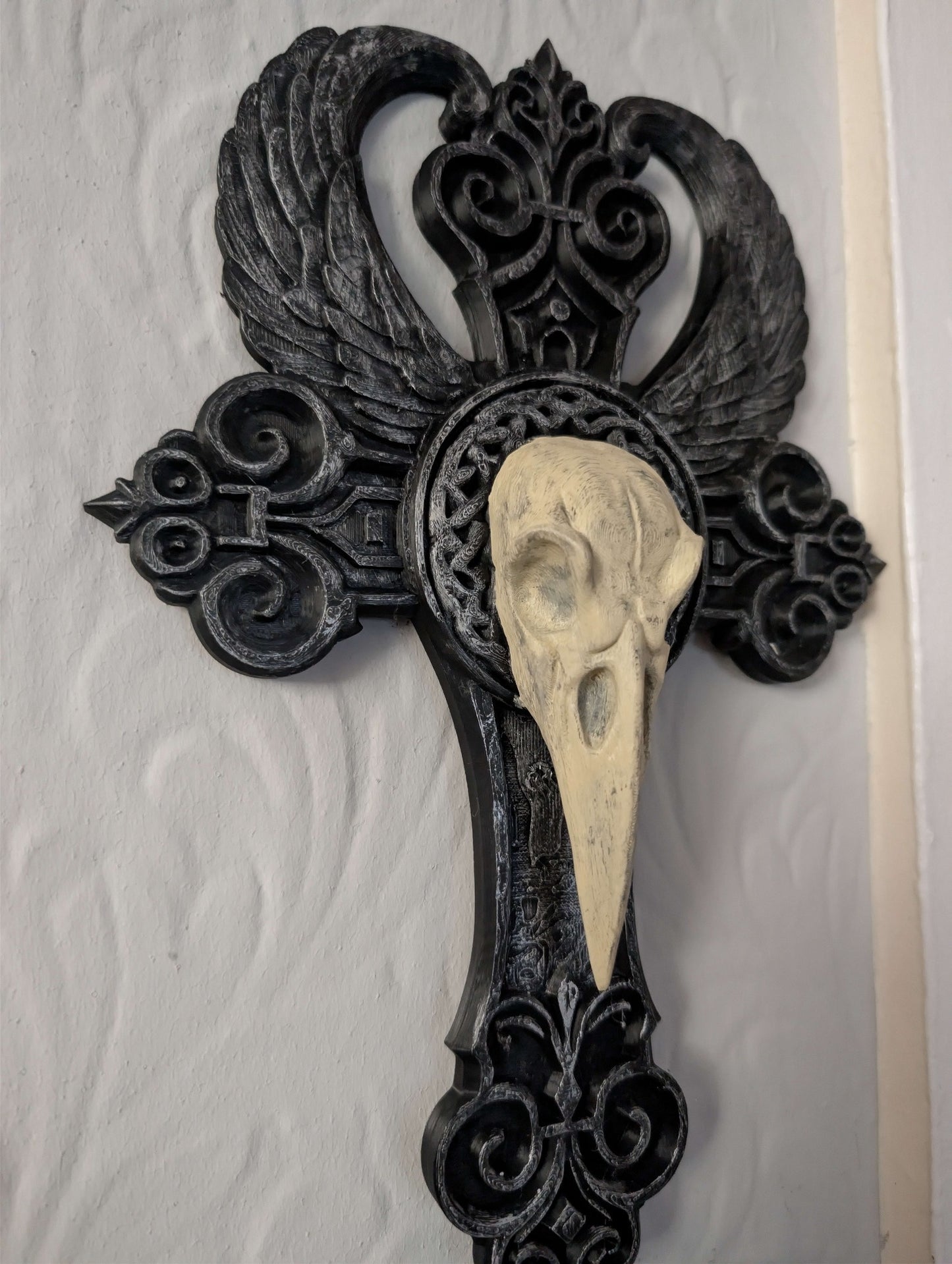 Raven skull on cross design - Gothic home decor - Decor - Horror decor