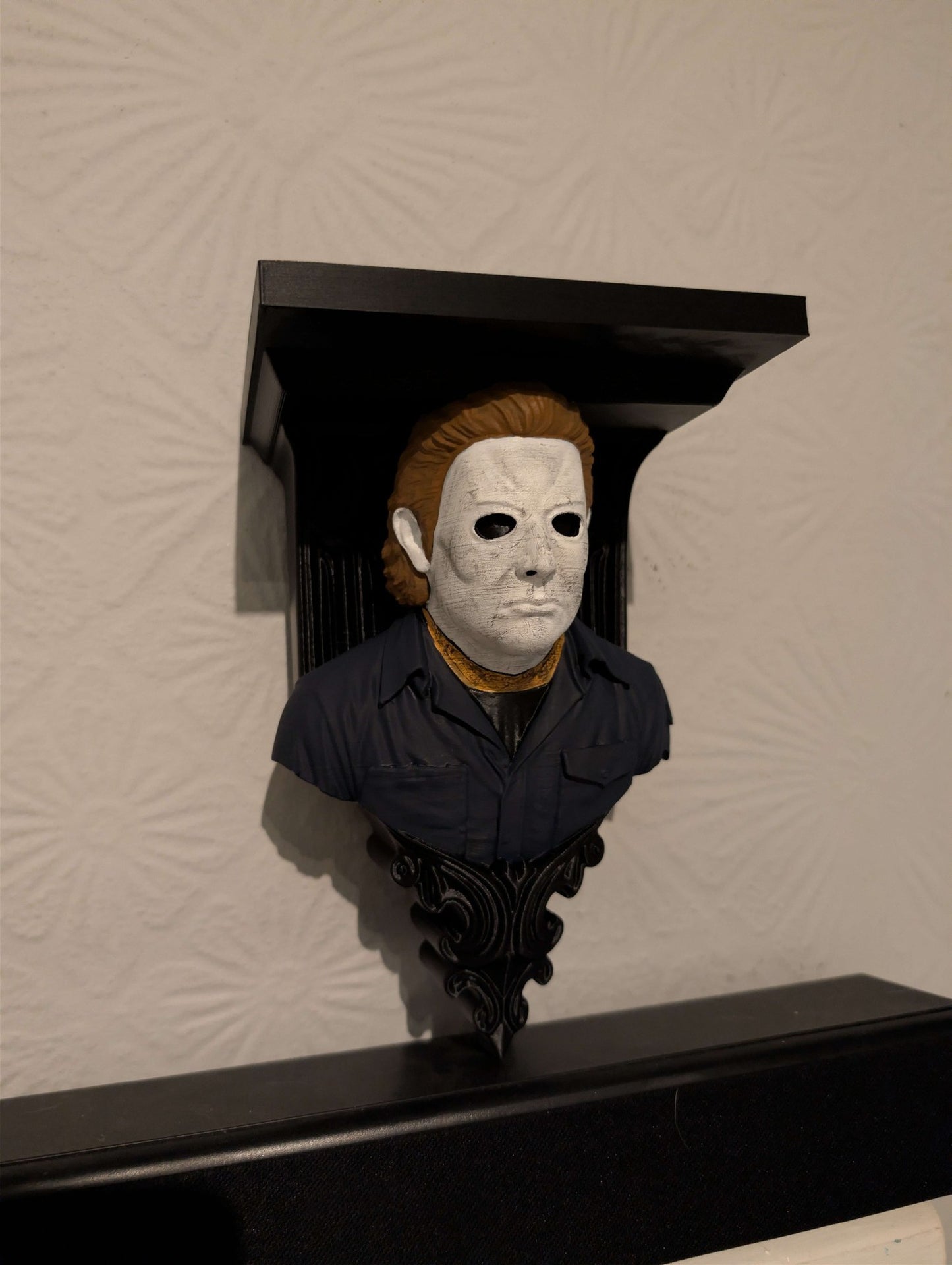 Michael Myers Wall Shelf - Horror Decor Bust - Gothic Shelf - Halloween inspired