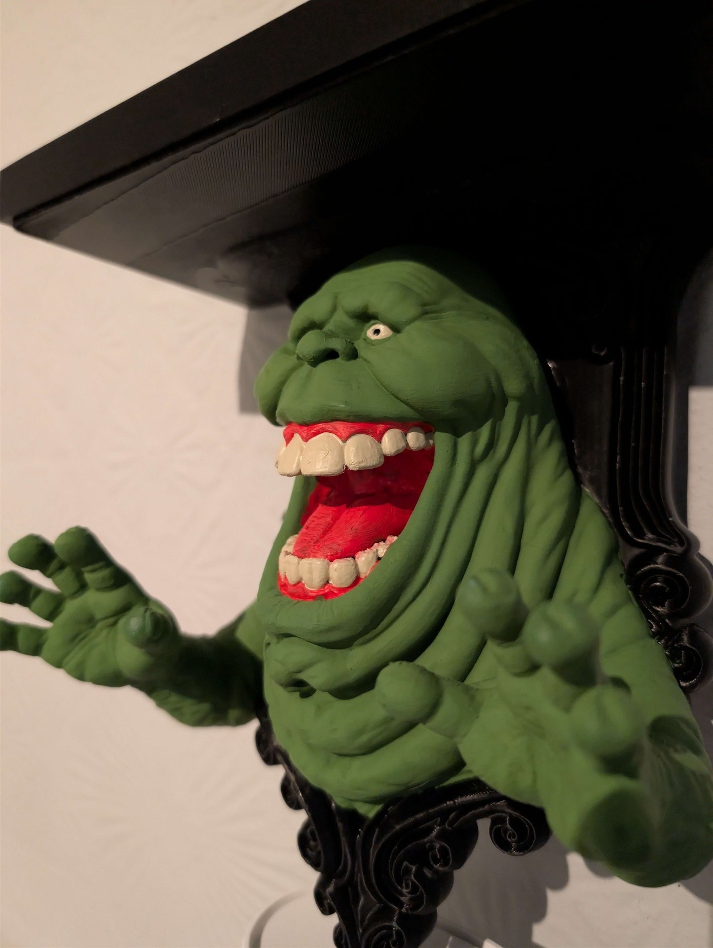 Slimer Wall Shelf | Ghostbusters Horror Decor | Hand Painted Floating Display Shelf | Gothic Home Decor | Glow in the dark